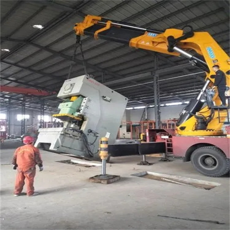 建宁县80吨折臂吊车出租附近电话